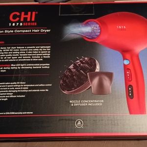 CHI 1875 Series Compact Hairdryer